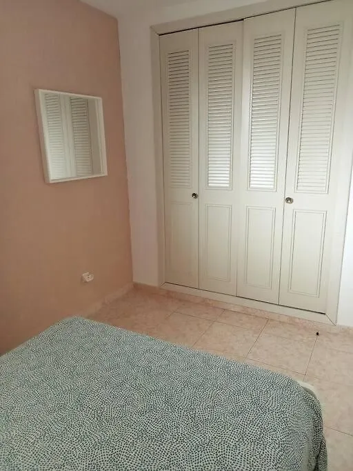 아파트 Appartement Cosy Avec Piscine 푸엔히롤라